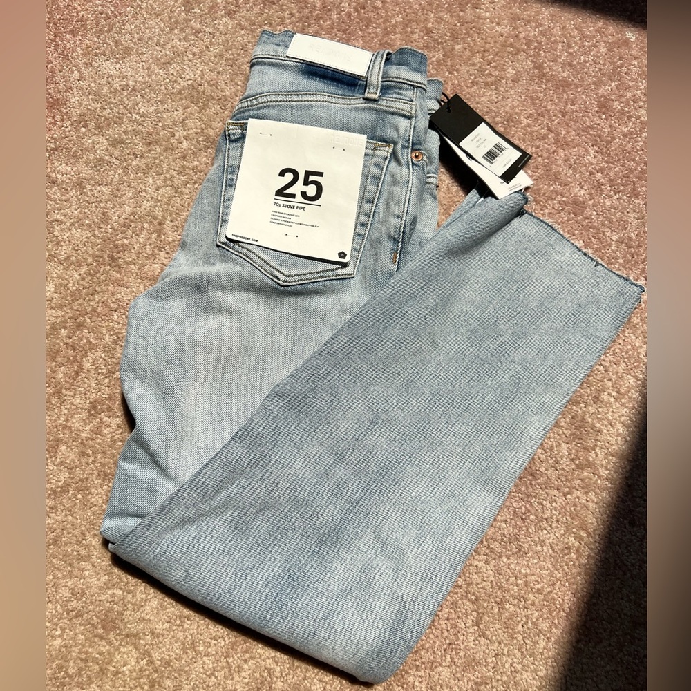 RE/DONE 70’s High Rise Stove Pipe Jeans Crops Raw Edge in Light 14 - Picture 6 of 11
